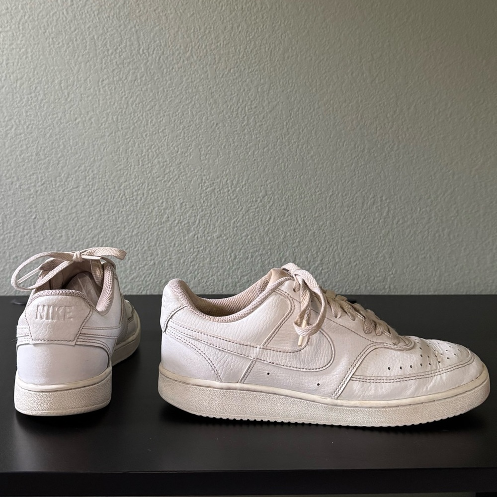 Nike Women's Sneakers White 9
